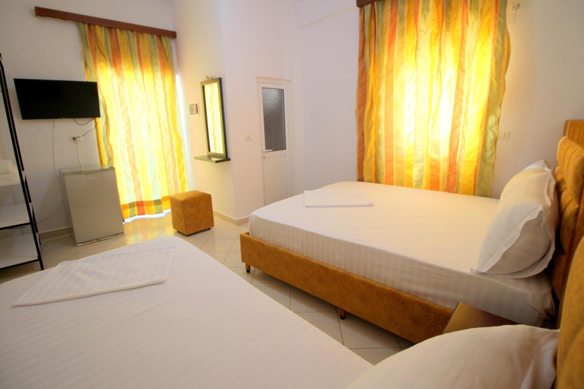Lengu Holidays Houses Σαράντα Εξωτερικό φωτογραφία