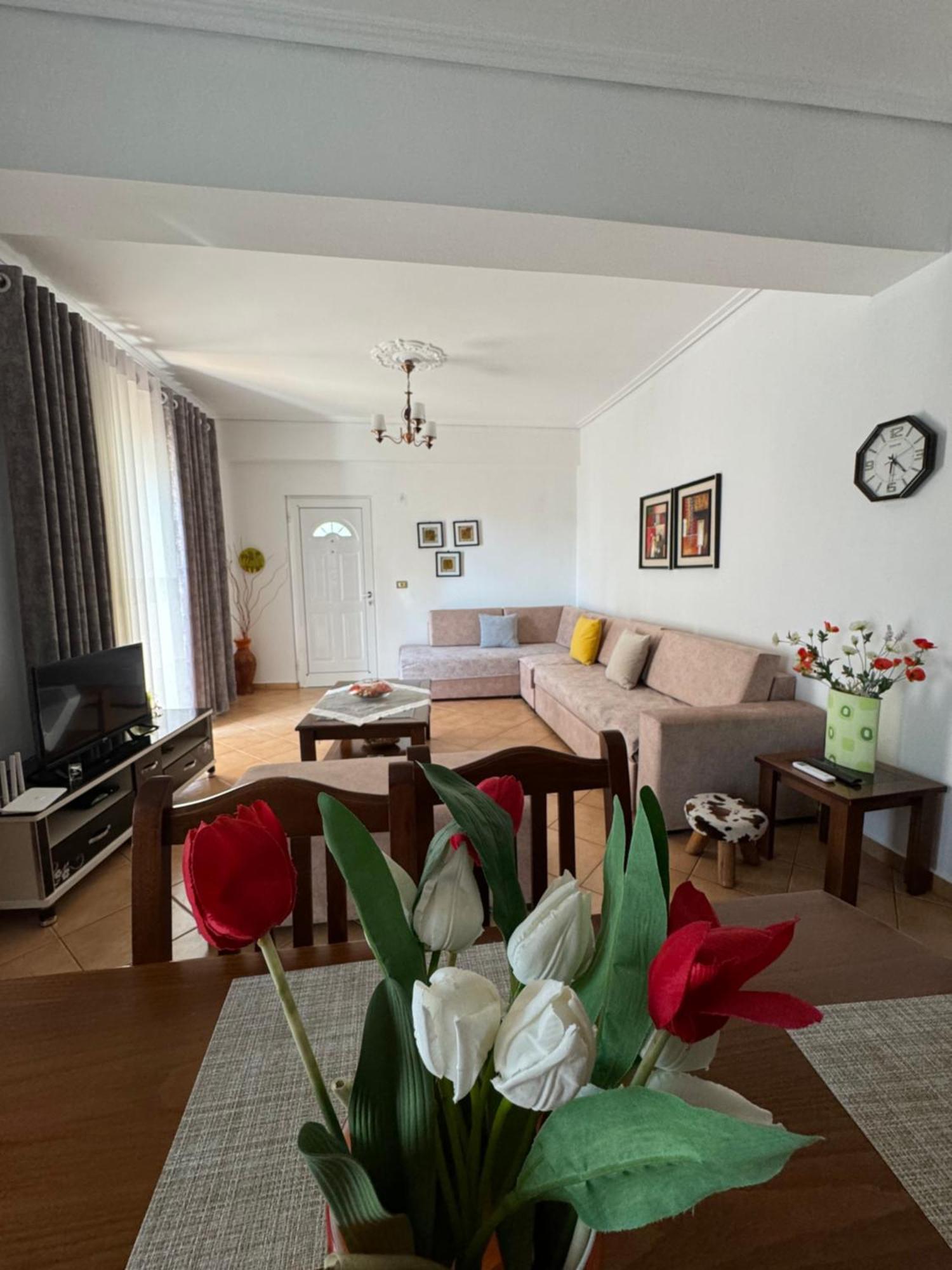 Lengu Holidays Houses Σαράντα Εξωτερικό φωτογραφία
