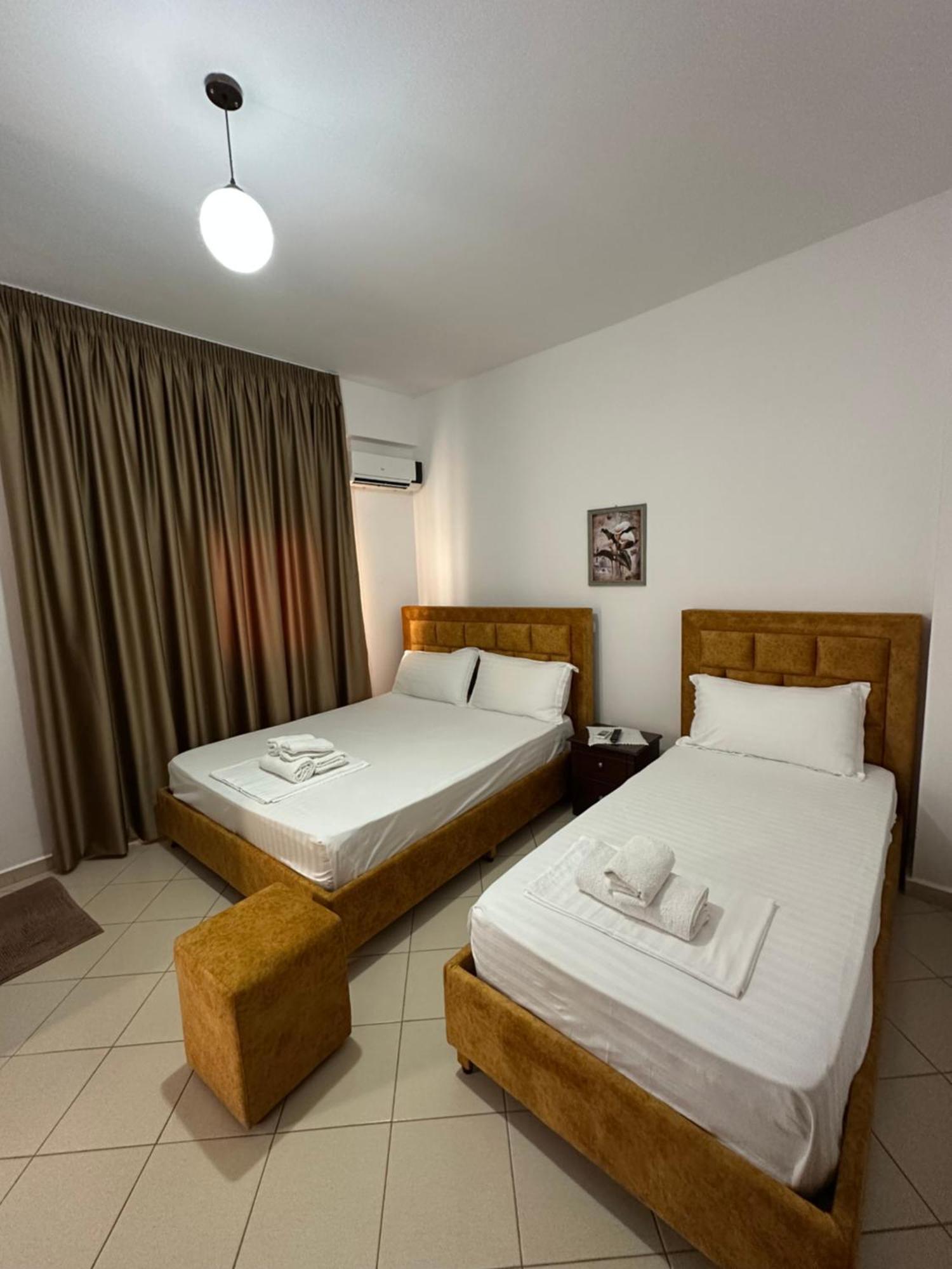 Lengu Holidays Houses Σαράντα Εξωτερικό φωτογραφία